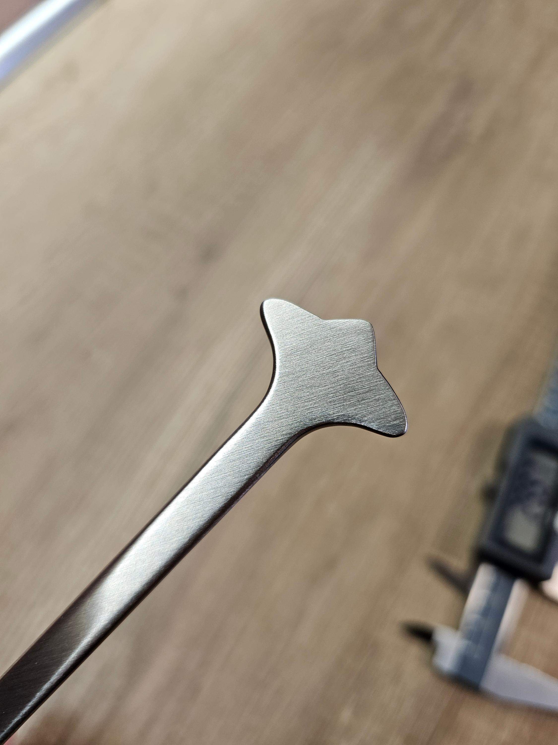 PŁETWA 3 PUNKTOWA ŁAMANA 0