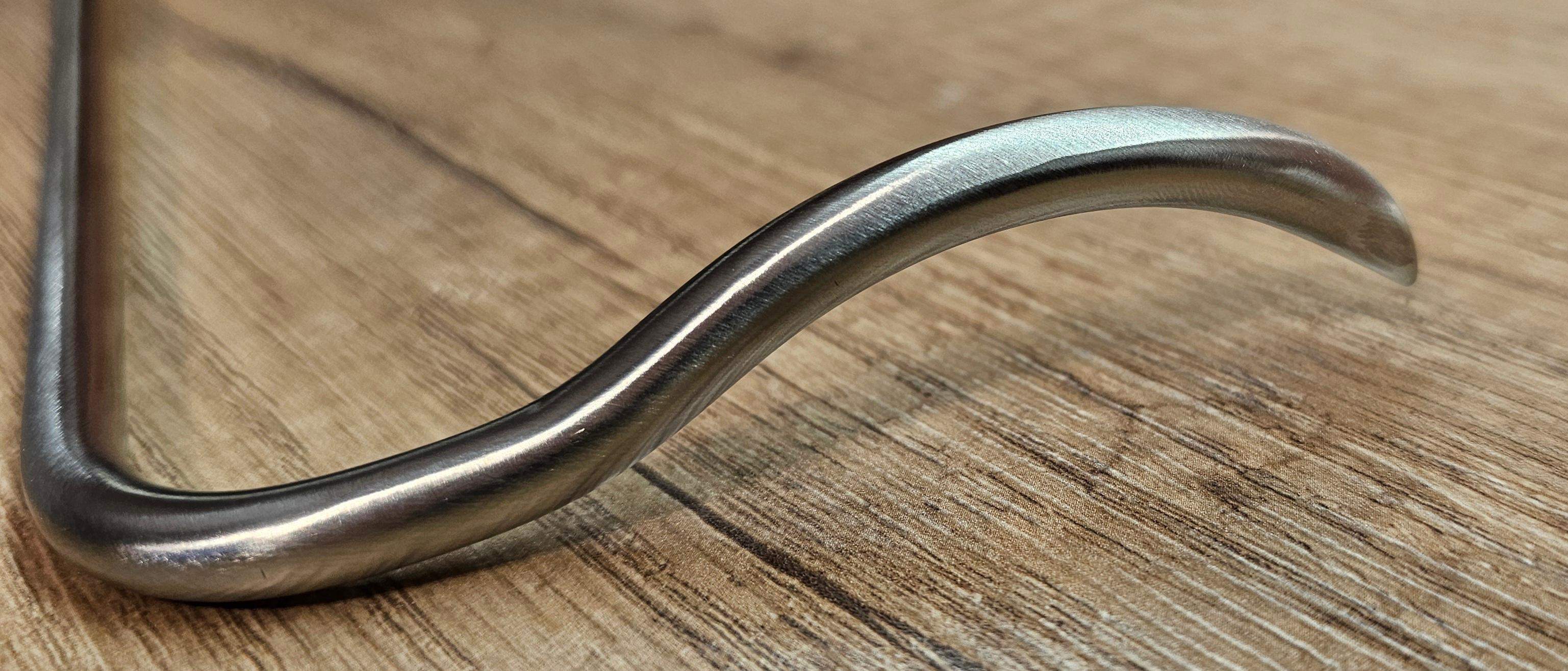 WILCZY KIEŁ DWUSTRONNY 1