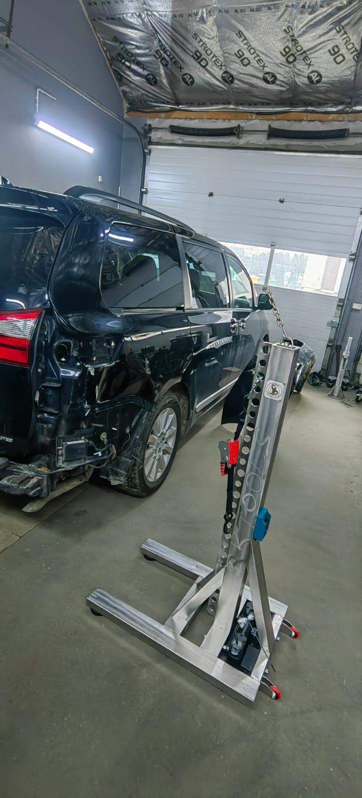 WIEŻA DO CIĄGNIĘCIA AKUMULATOROWA 2